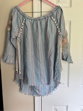 Standard Grace Small Off the Shoulder Striped Top Floral Embroidery Boho Westen